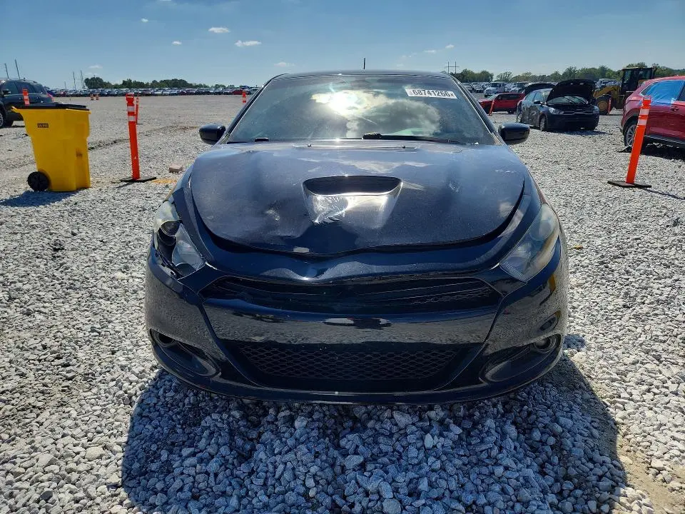2016 DODGE DART SXT  