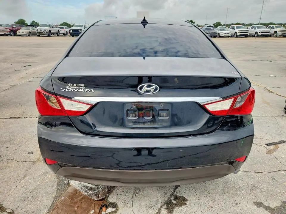 2014 HYUNDAI SONATA GLS  