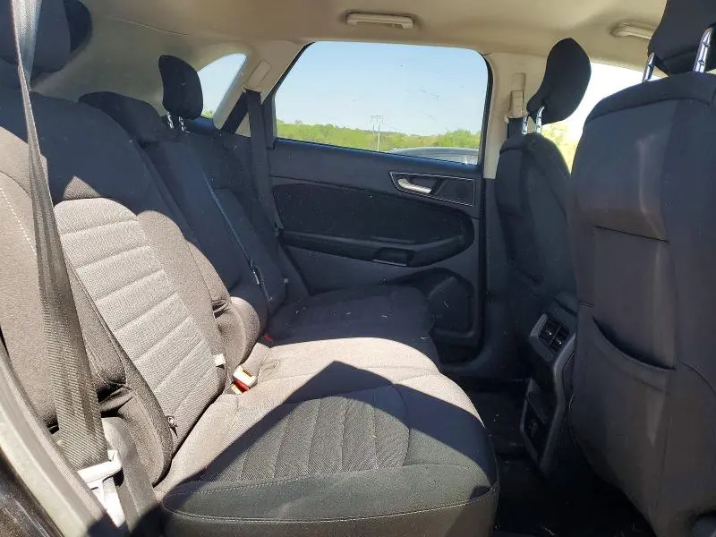2017 FORD EDGE SE  