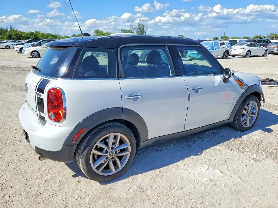 2013 MINI COOPER COUNTRYMAN  