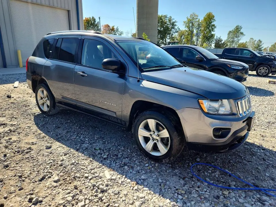 2011 JEEP COMPASS SPORT  