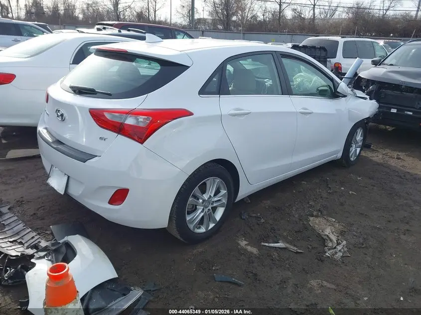 2013 HYUNDAI ELANTRA GT  