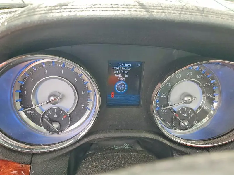 2013 CHRYSLER 300   