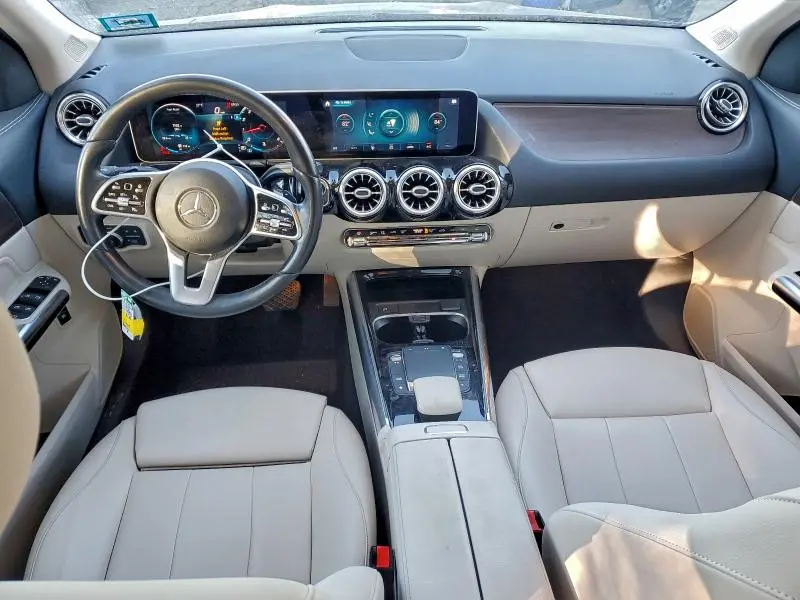 2021 MERCEDES-BENZ GLA 250 4MATIC  
