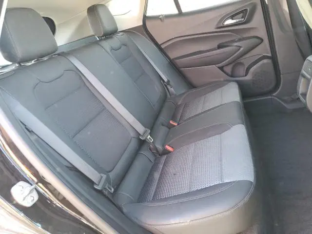 2025 CHEVROLET TRAX 1LT  