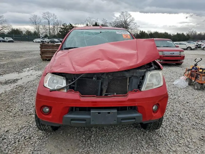 2010 NISSAN FRONTIER CREW CAB SE  