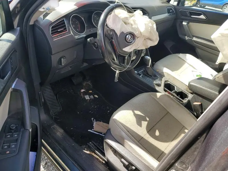 2018 VOLKSWAGEN TIGUAN SE  