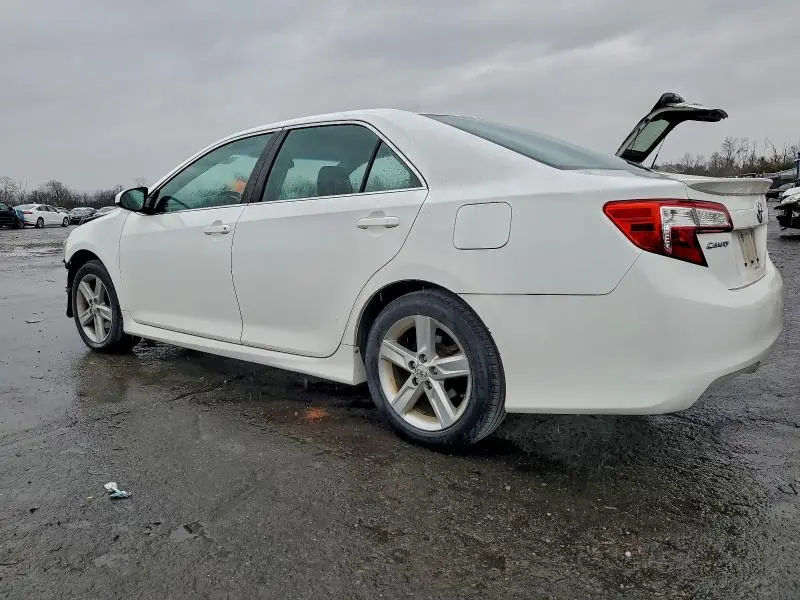 2013 TOYOTA CAMRY L  