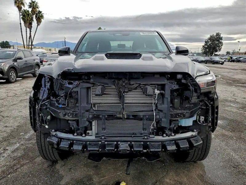 2024 TOYOTA TACOMA DOUBLE CAB  