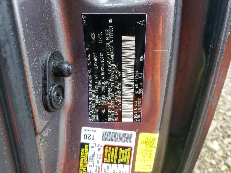 2017 TOYOTA SIENNA XLE  