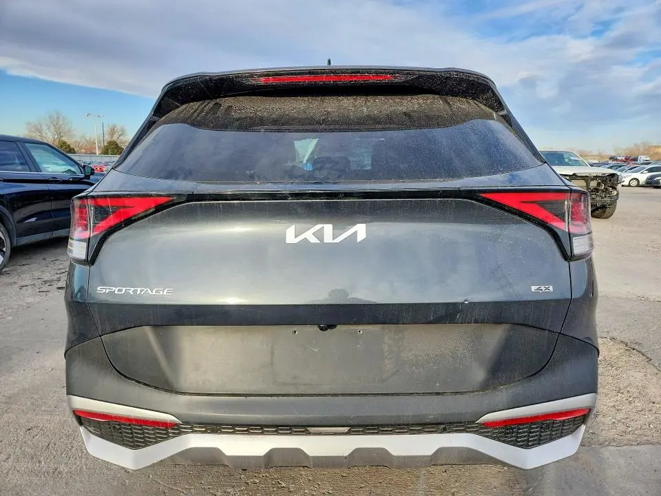 2023 KIA SPORTAGE LX  