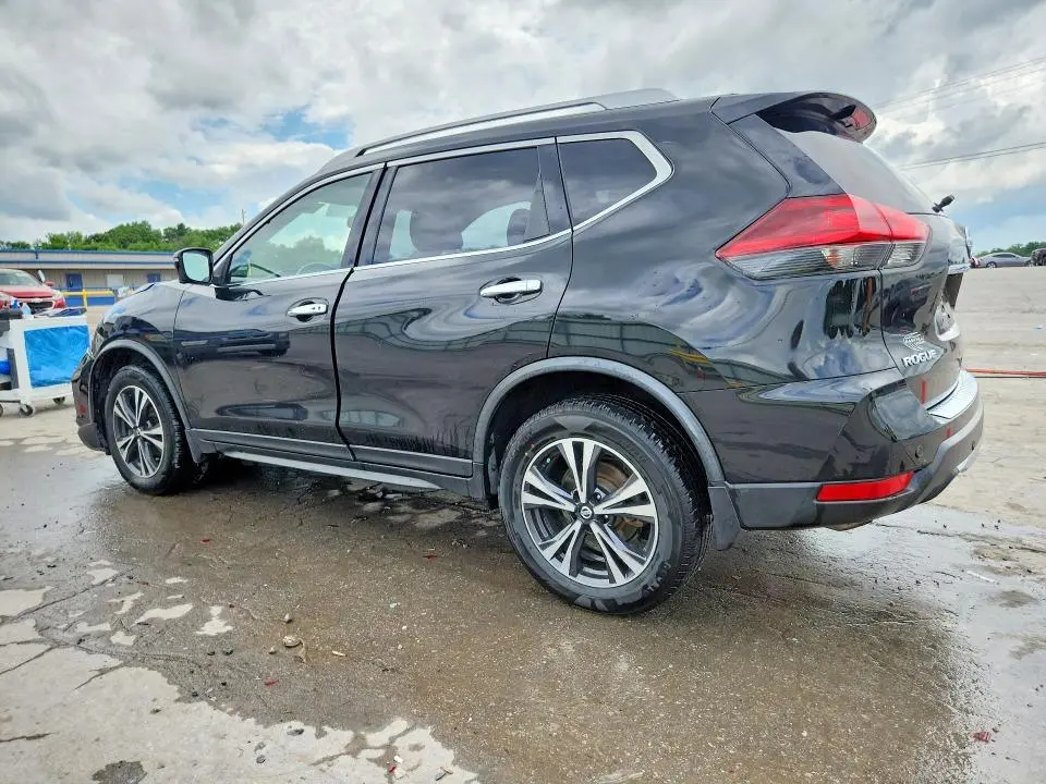 2019 NISSAN ROGUE SV  