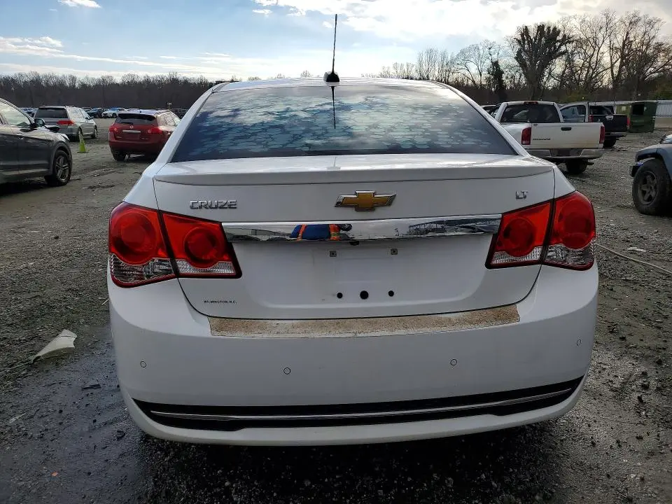 2015 CHEVROLET CRUZE LT  