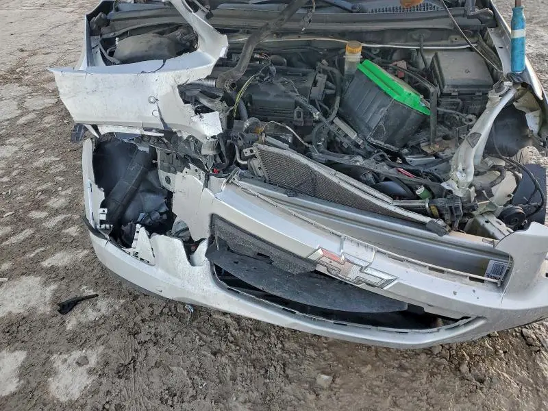 2013 CHEVROLET SONIC LS  