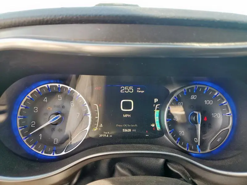 2019 CHRYSLER PACIFICA LIMITED  