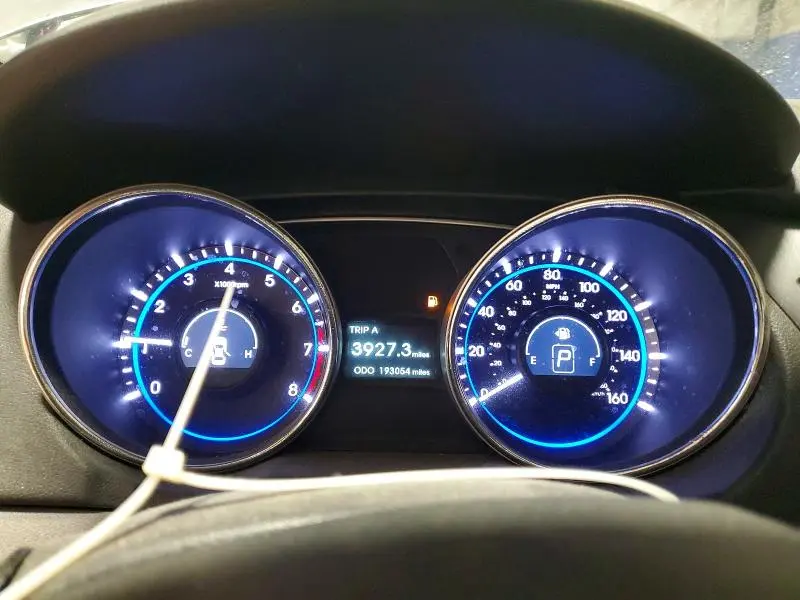 2013 HYUNDAI SONATA GLS  