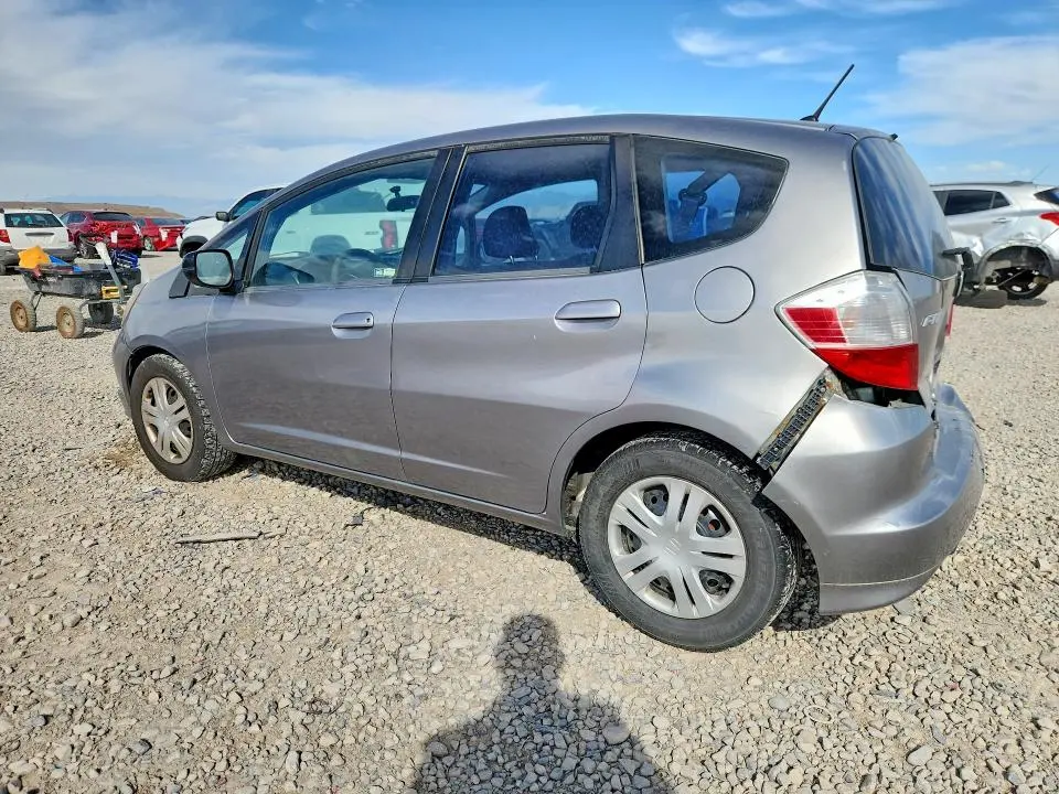 2010 HONDA FIT   