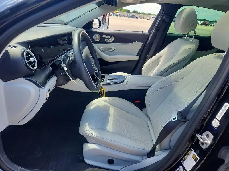 2022 MERCEDES-BENZ E 350  