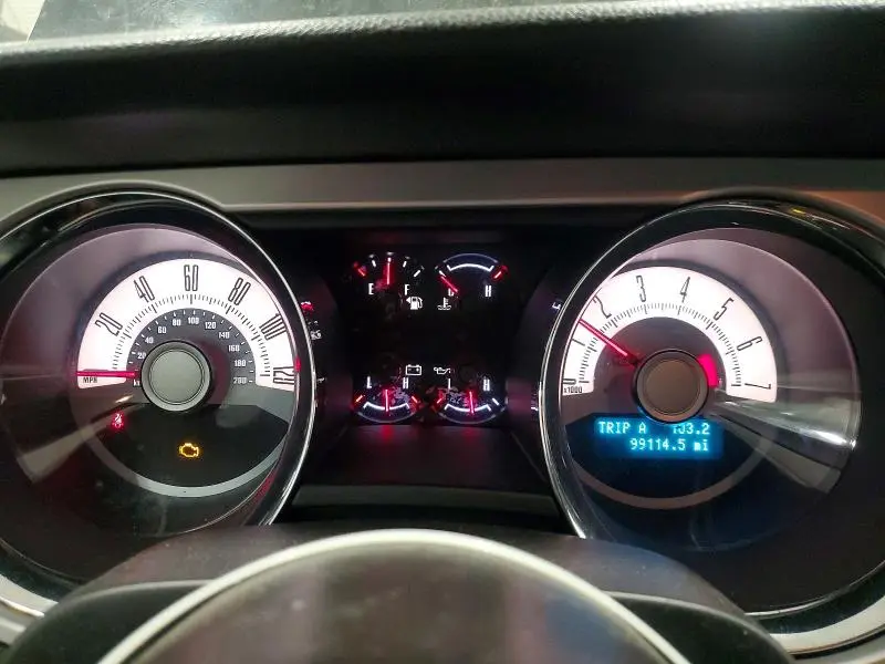 2010 FORD MUSTANG   