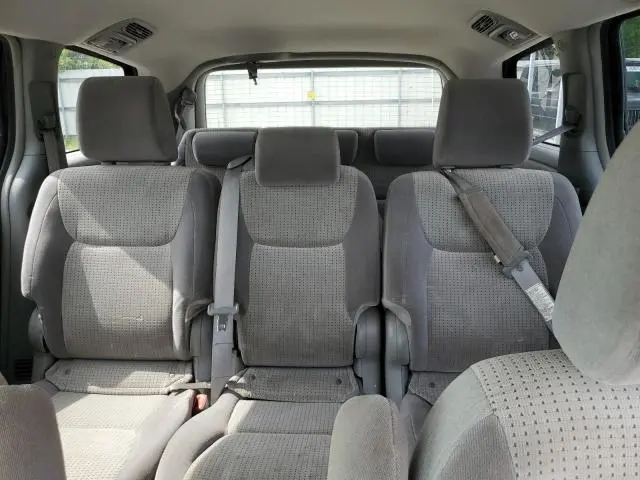 2010 TOYOTA SIENNA CE  