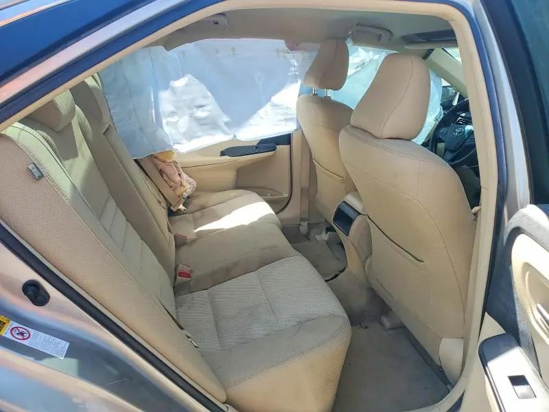 2017 TOYOTA CAMRY LE  