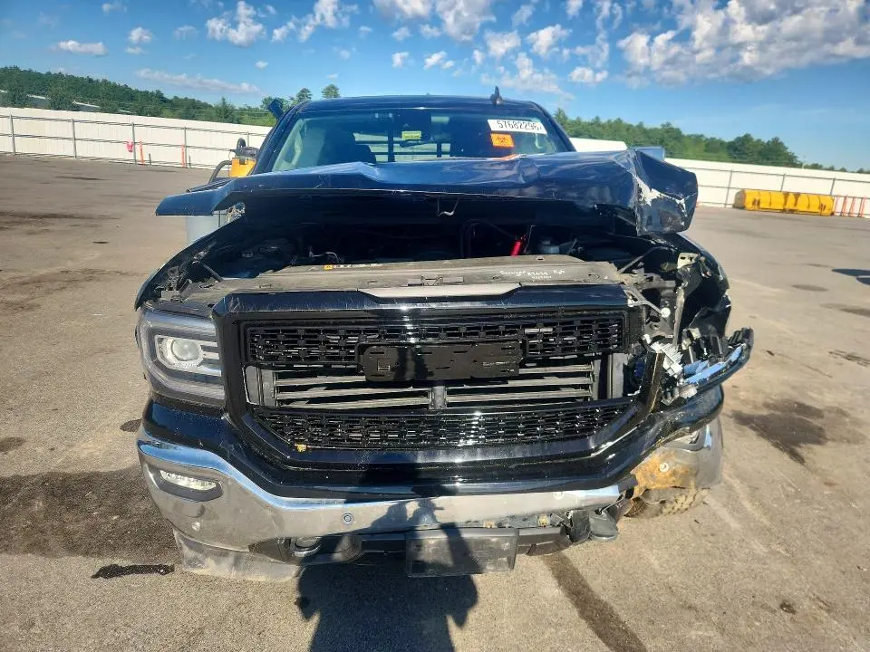 2018 GMC SIERRA K1500 SLT  