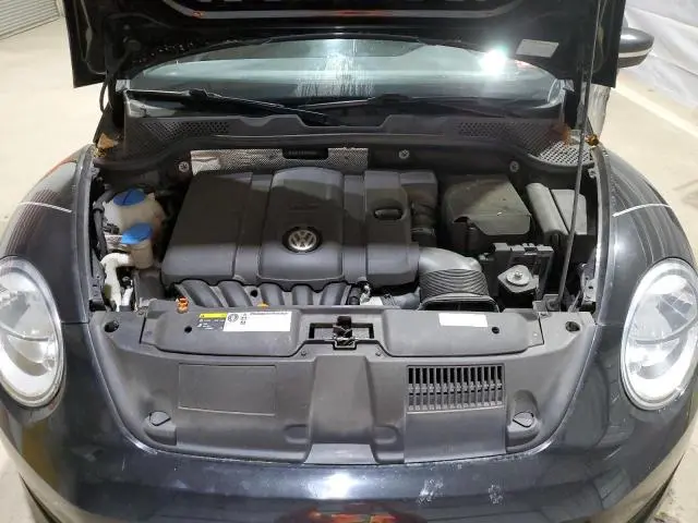 2013 VOLKSWAGEN BEETLE   