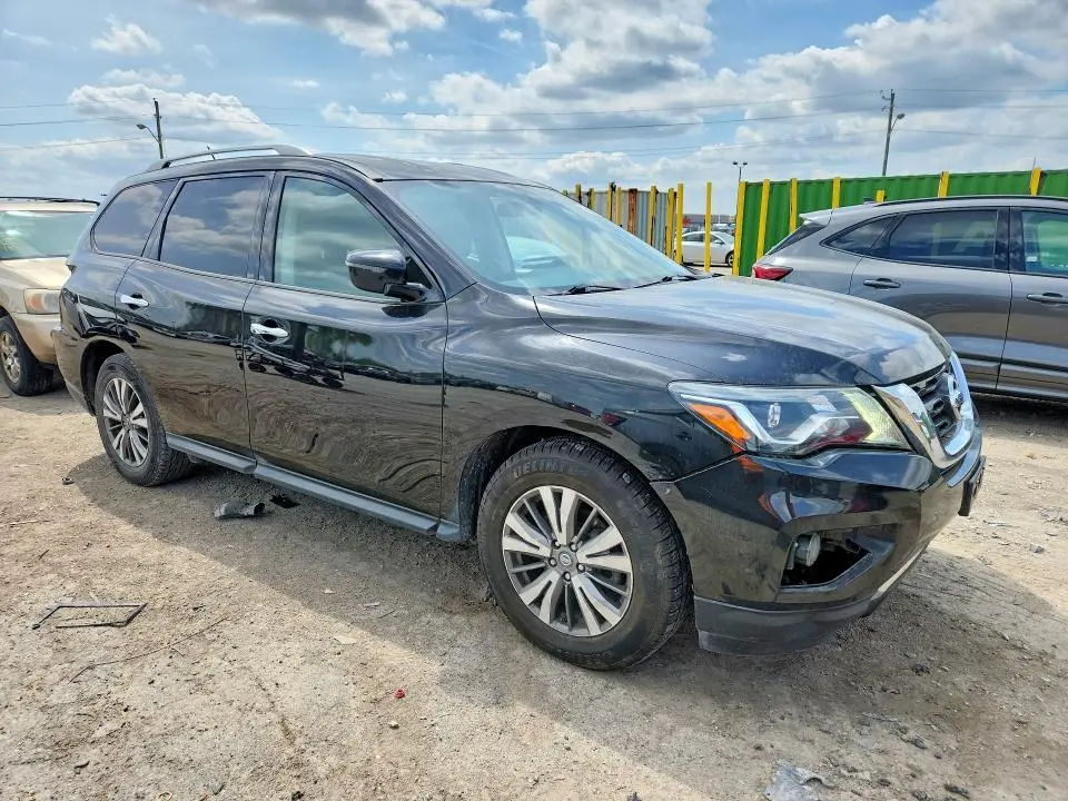 2018 NISSAN PATHFINDER S  