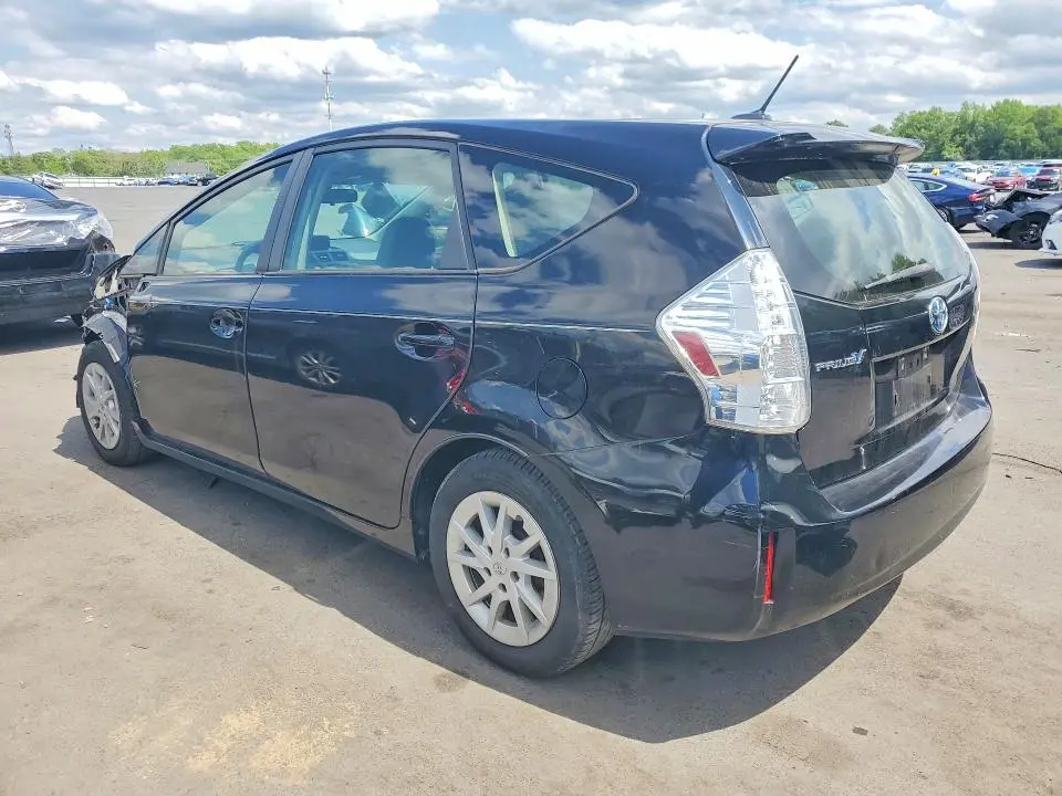 2014 TOYOTA PRIUS V THREE  