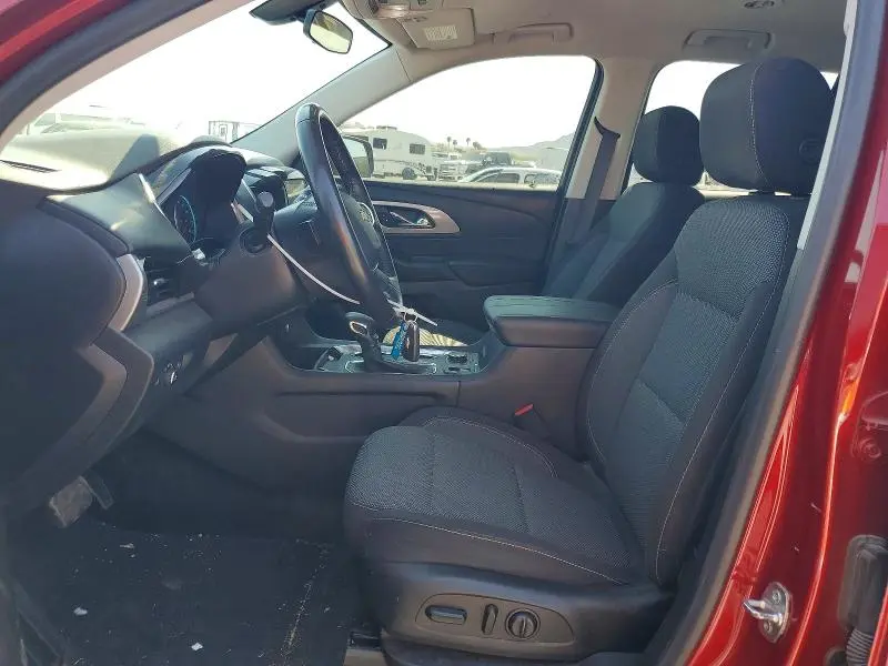 2021 CHEVROLET TRAVERSE LT  