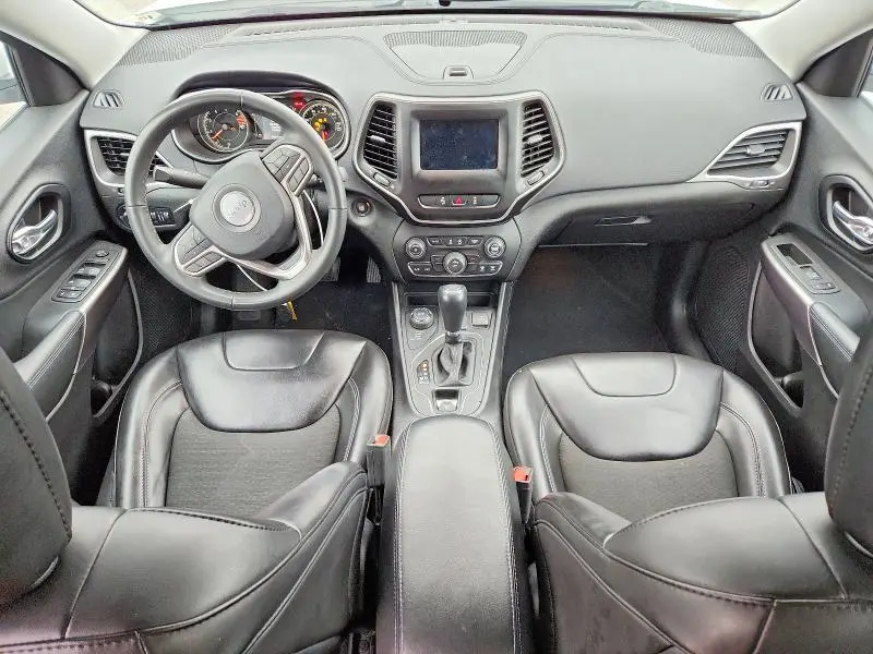 2021 JEEP CHEROKEE LATITUDE PLUS  