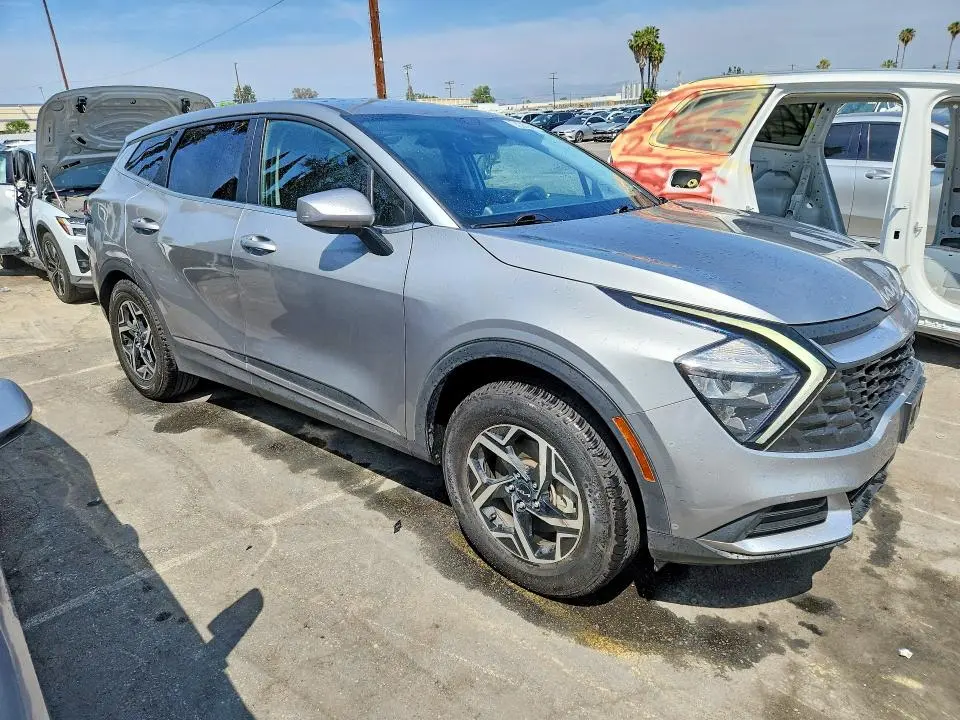 2023 KIA SPORTAGE LX  