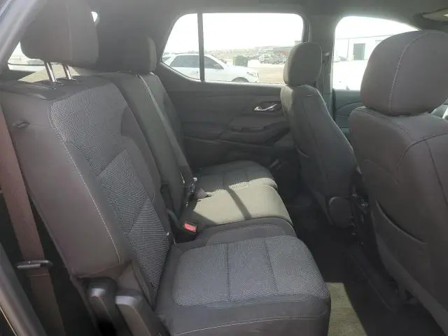 2023 CHEVROLET TRAVERSE LT  