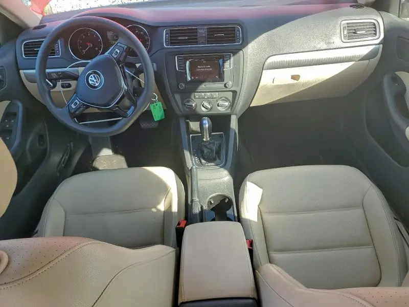 2018 VOLKSWAGEN JETTA SE  