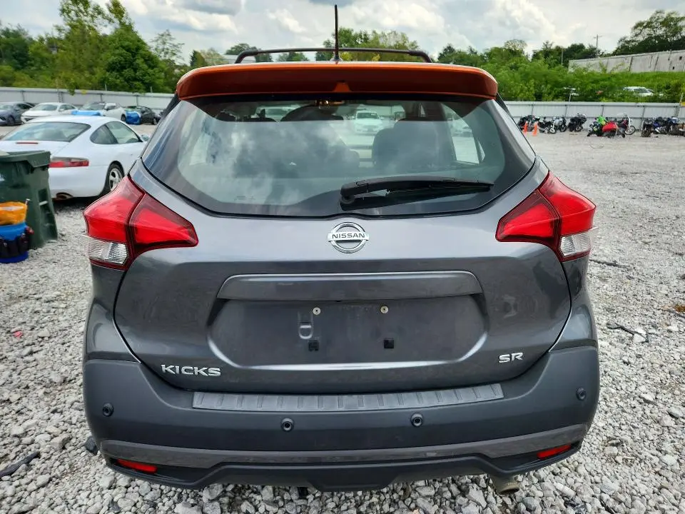 2020 NISSAN KICKS SR  