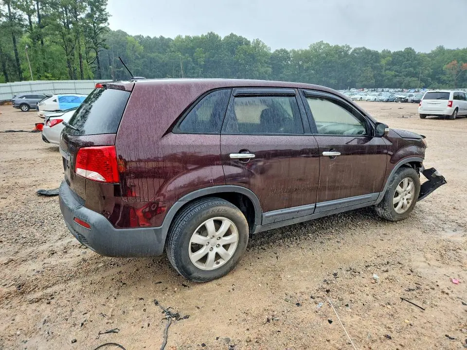 2012 KIA SORENTO LX  