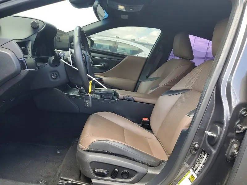 2022 LEXUS ES 300H BASE  
