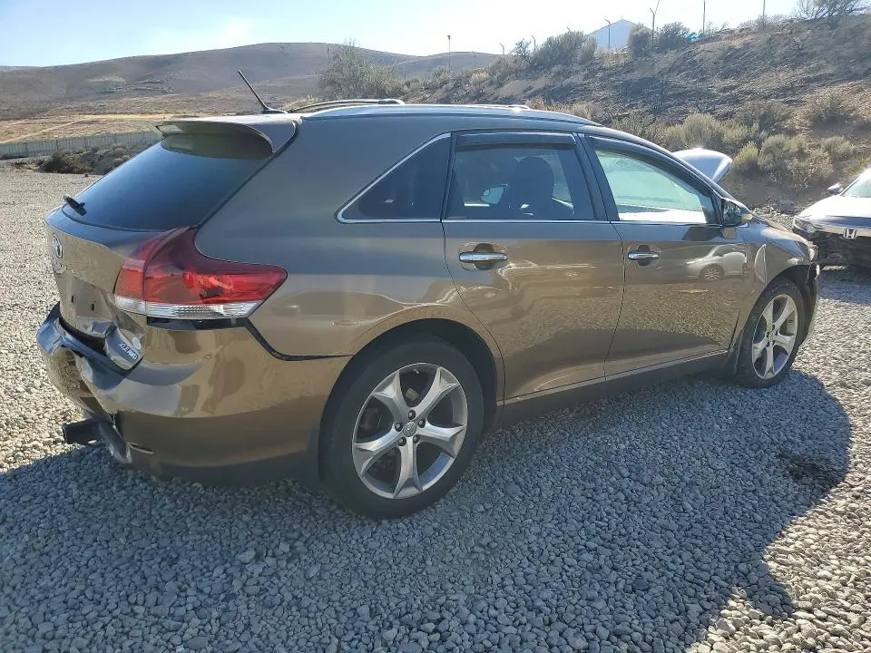2013 TOYOTA VENZA XLE  