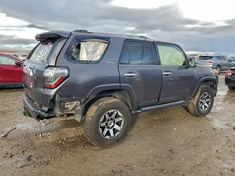 2014 TOYOTA 4RUNNER SR5  