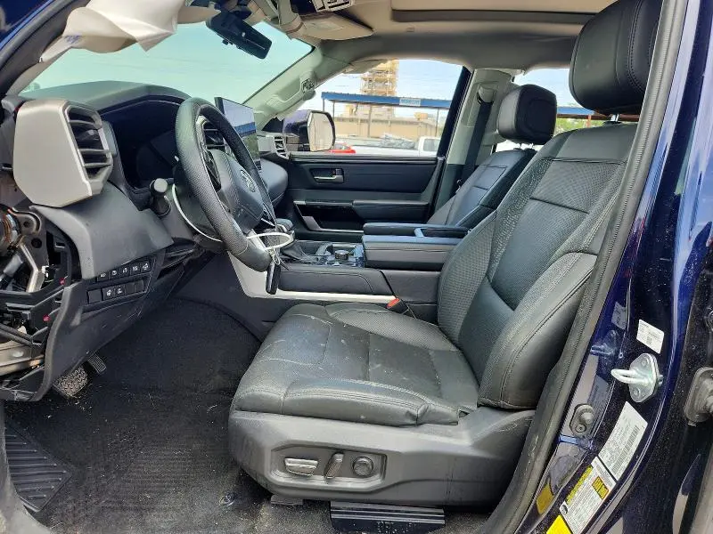 2024 TOYOTA TUNDRA CREWMAX LIMITED  