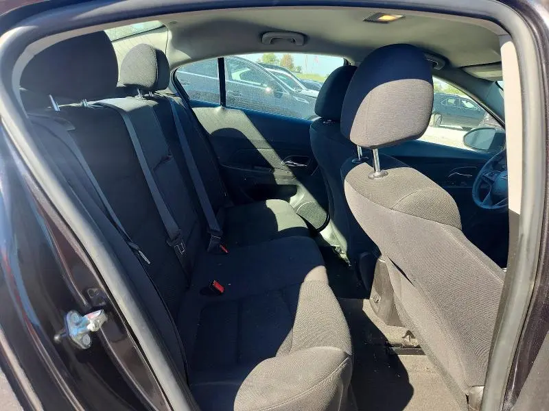 2015 CHEVROLET CRUZE LT  