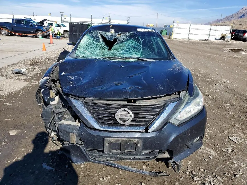 2017 NISSAN ALTIMA 2.5 SV  