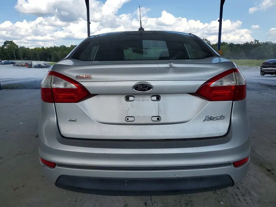 2017 FORD FIESTA SE  