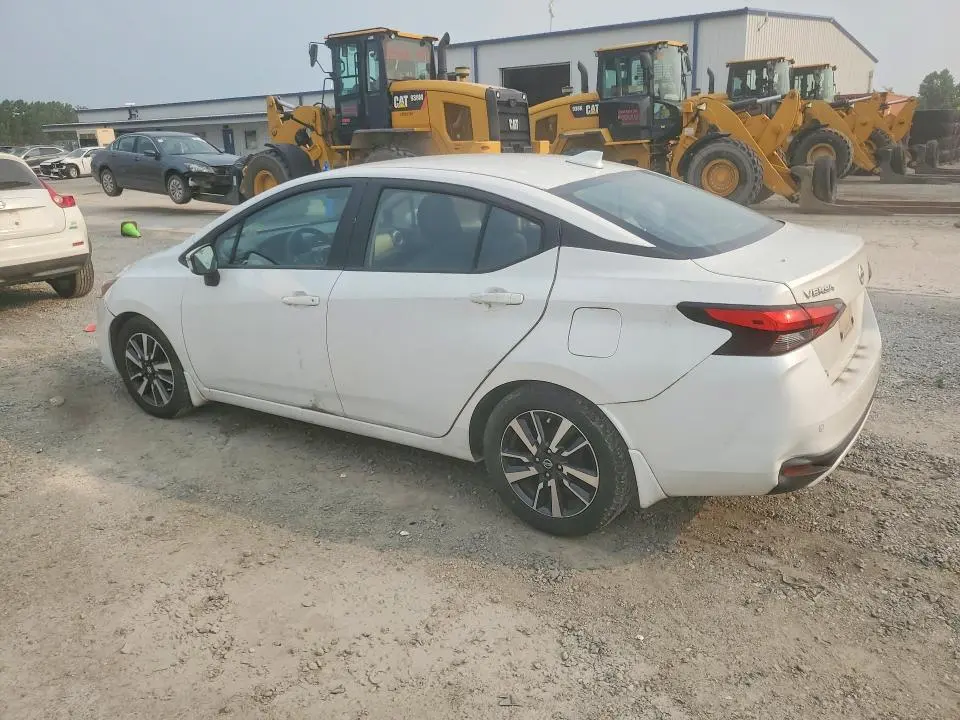 2020 NISSAN VERSA SV  