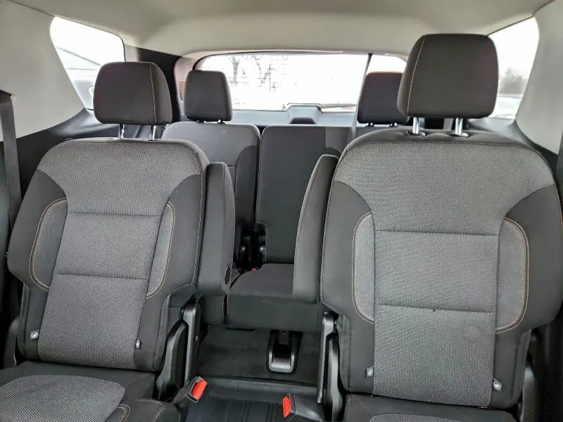 2019 CHEVROLET TRAVERSE LT  