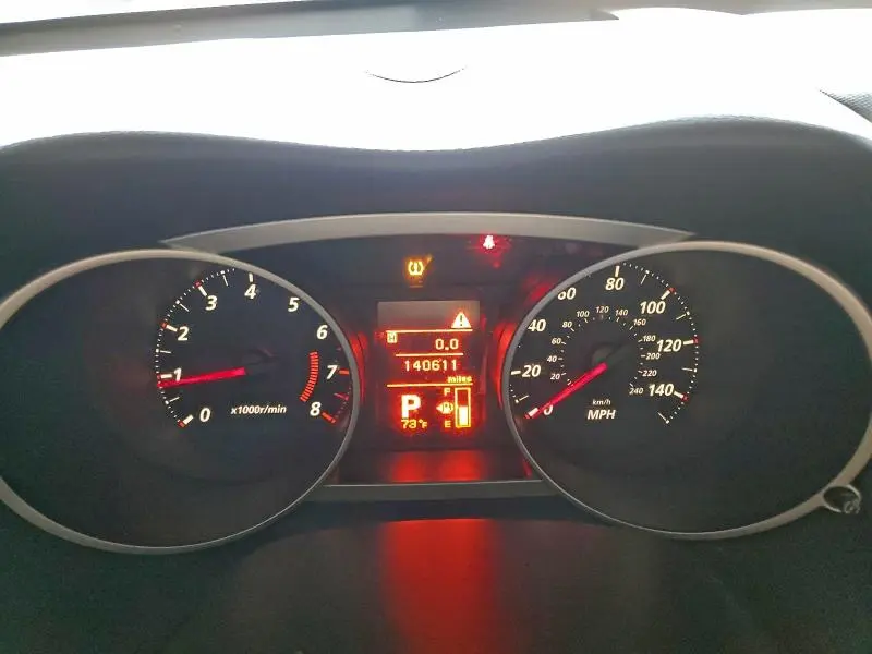 2011 MITSUBISHI OUTLANDER ES  