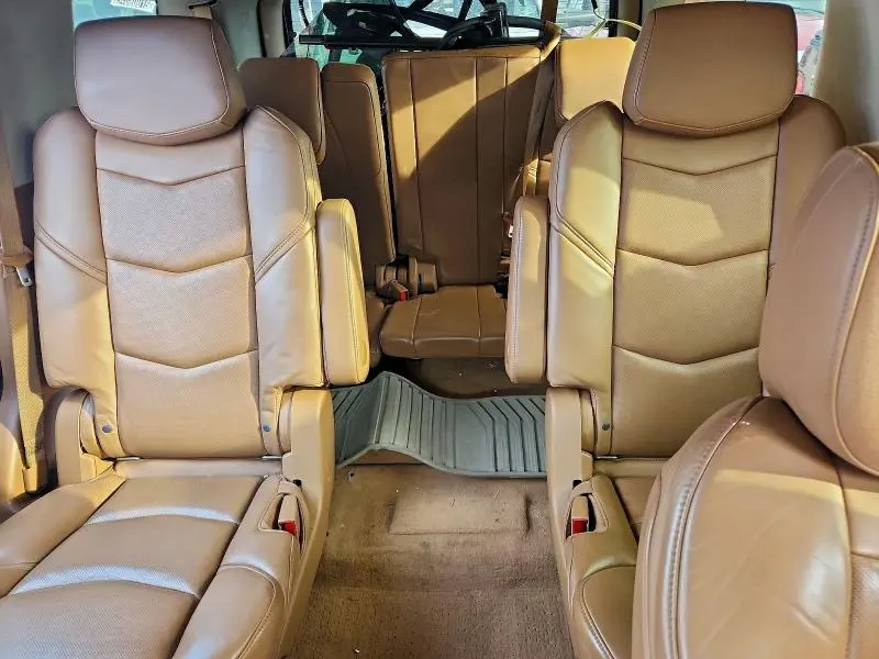 2016 CADILLAC ESCALADE PLATINUM  