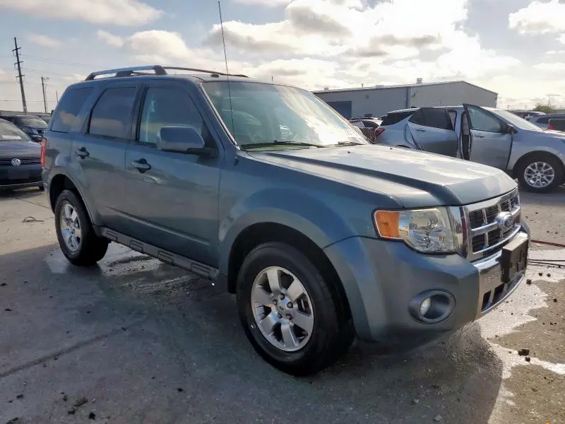 2011 FORD ESCAPE LIMITED  