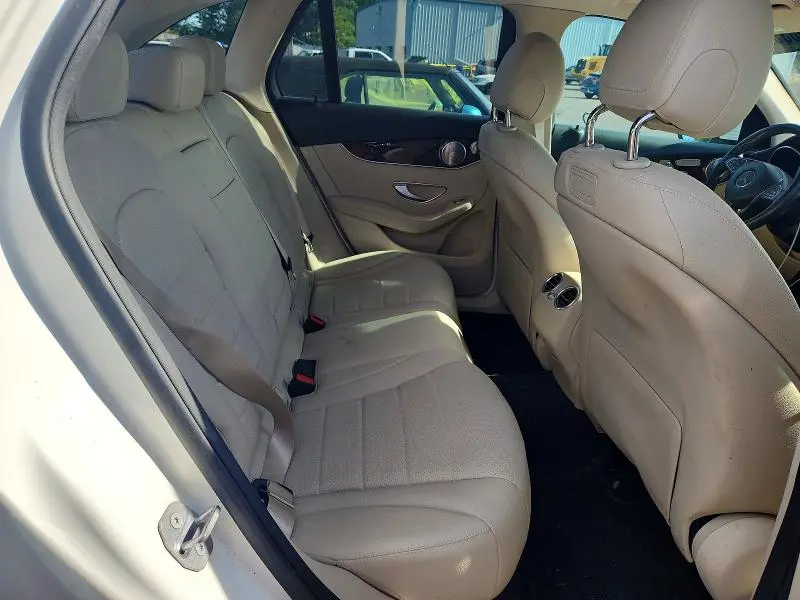 2019 MERCEDES-BENZ GLC 350E  