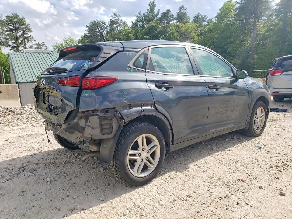 2020 HYUNDAI KONA SE  